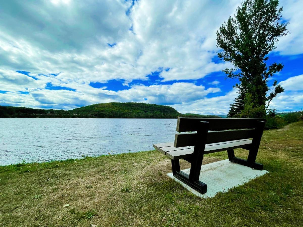 Chalet Centenaire Mauricie Villa Saint Roch de Mekinac Esterno foto